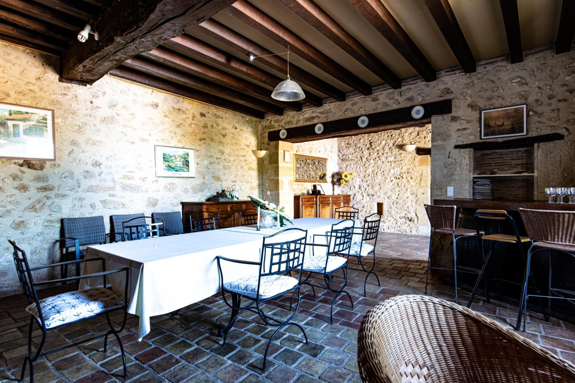 Refuge De Perreau Vila Saint-Michel-de-Montaigne Exterior foto